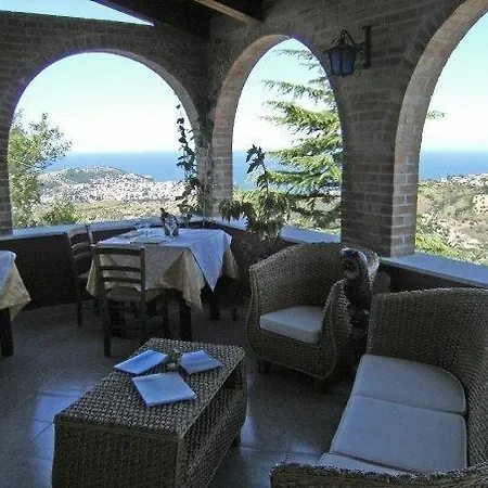La Civetta Bed and Breakfast 4*