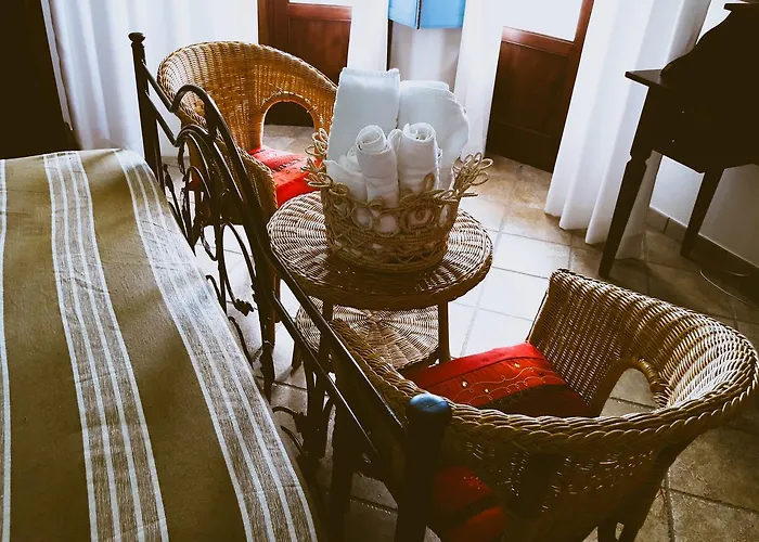 猫头鹰酒店 住宿加早餐酒店 阿格罗波利