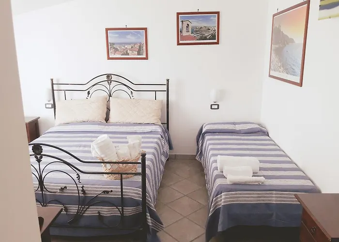 猫头鹰酒店 住宿加早餐酒店 阿格罗波利