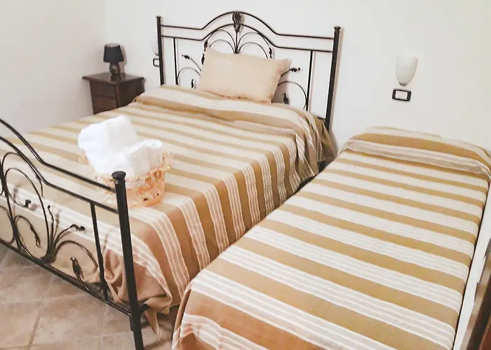 猫头鹰酒店 住宿加早餐酒店 阿格罗波利