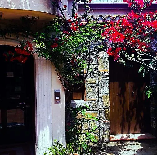 猫头鹰酒店 住宿加早餐酒店 3*