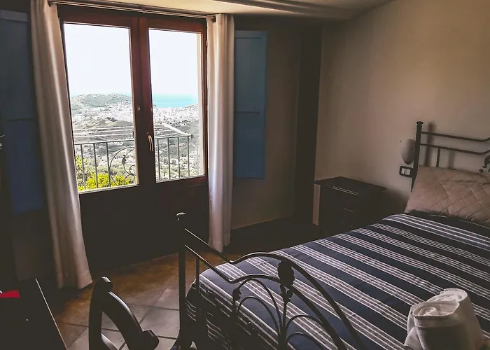 猫头鹰酒店 住宿加早餐酒店 阿格罗波利